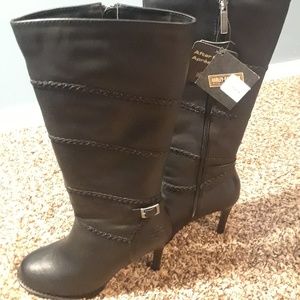 LOWEST PRICE DROP!!/Harley Davidson Boots